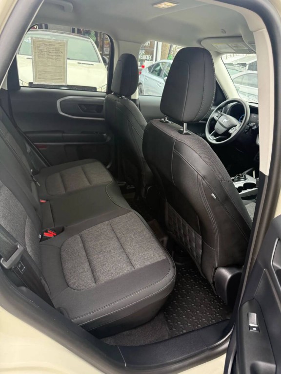 2024 Ford Bronco Image 12