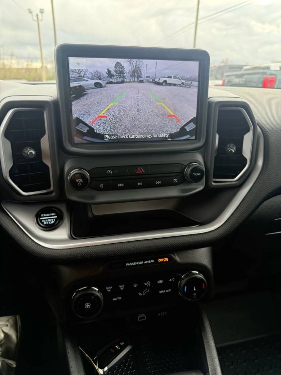 2024 Ford Bronco Image 18