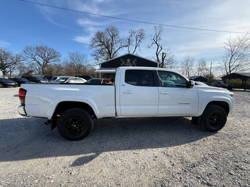 2022 Toyota Tacoma Image 1