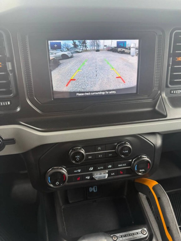 2021 Ford Bronco Image 11