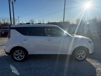 Image for 2023 Kia Soul LX ID: 7136229