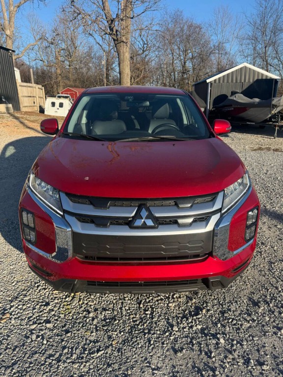 2024 Mitsubishi Outlander Image 8