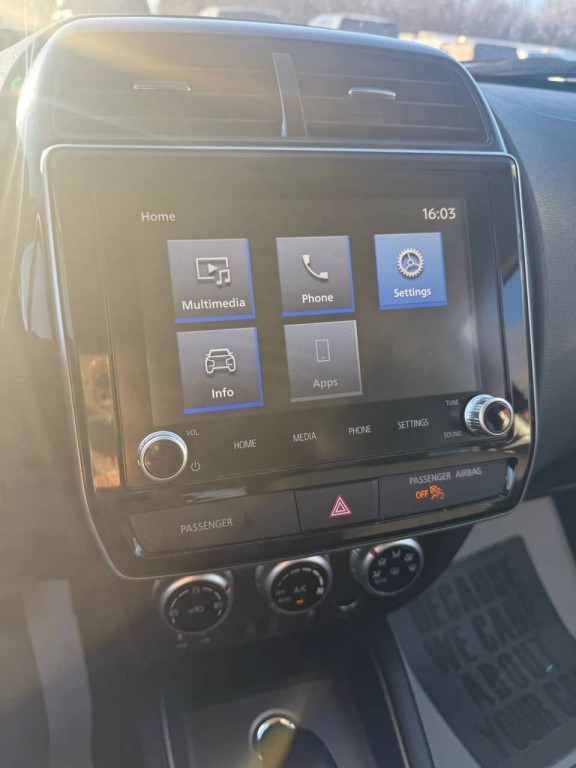 2024 Mitsubishi Outlander Image 18