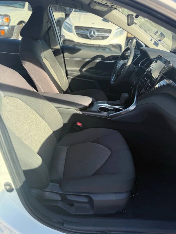 2024 Toyota Camry Image 8