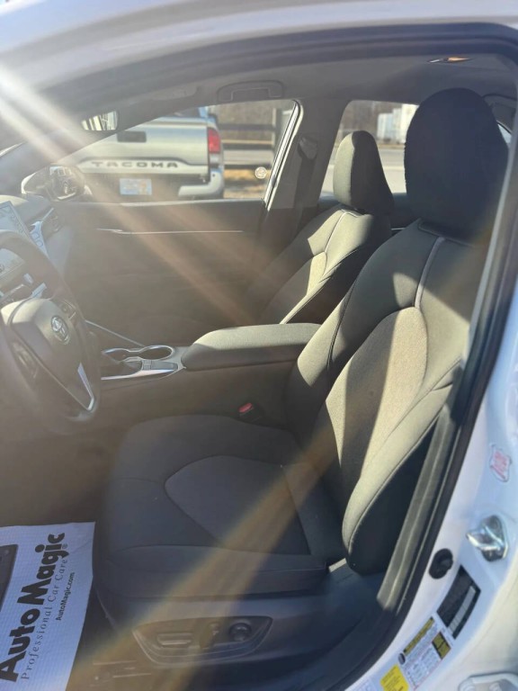 2024 Toyota Camry Image 12