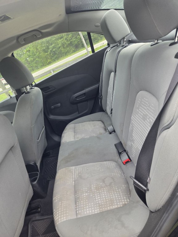 2017 Chevrolet Sonic Image 7