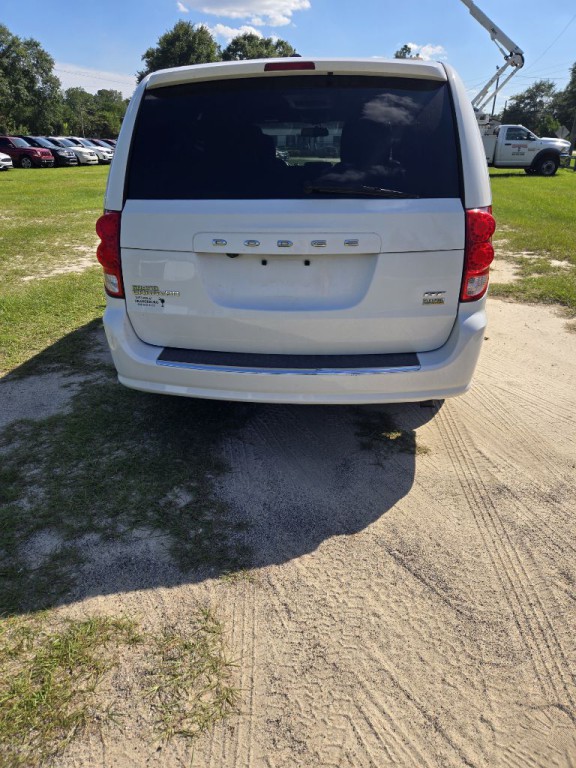 2017 Dodge Grand Caravan Image 3