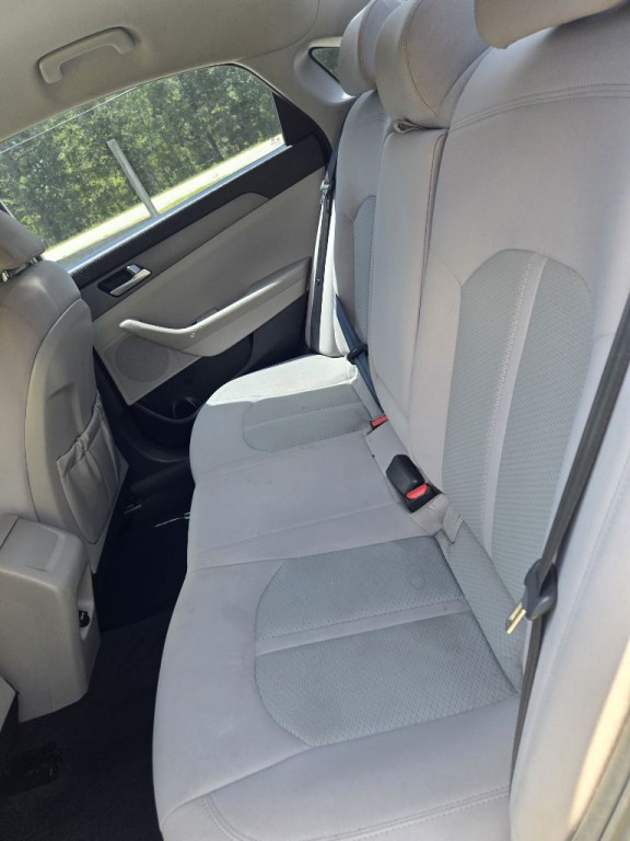 2017 Hyundai Sonata Image 8