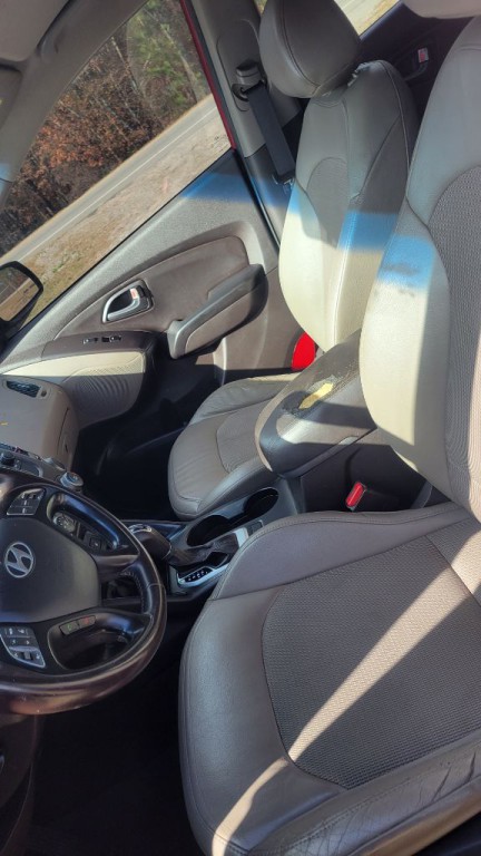 2014 Hyundai Tucson Image 8