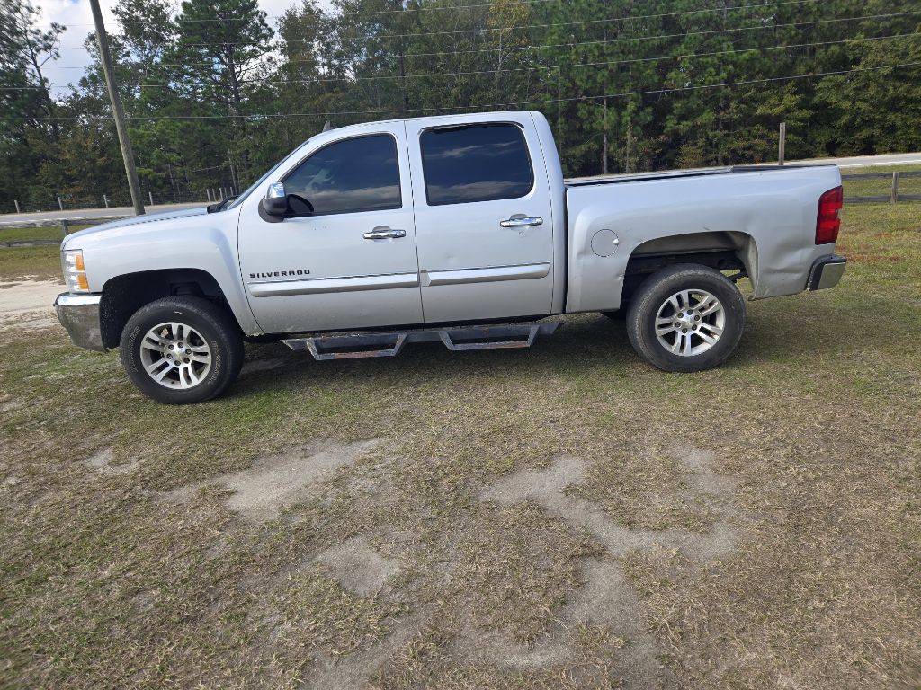 2013 Chevrolet Silverado 1500 Image 3
