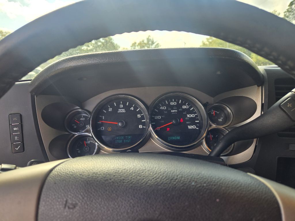 2013 Chevrolet Silverado 1500 Image 8