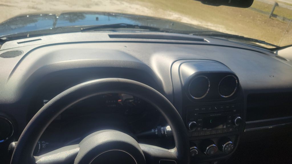 2017 Jeep Patriot Image 10