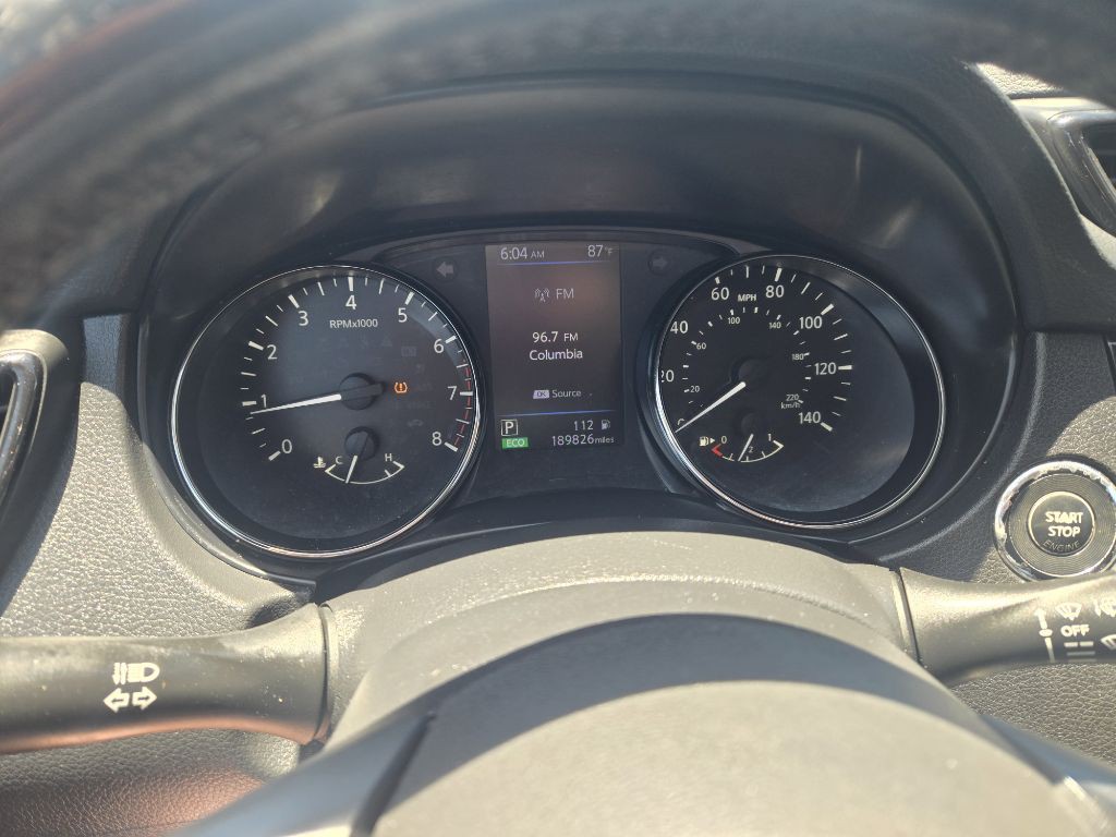 2018 Nissan Rogue Image 13