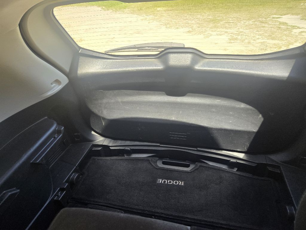 2018 Nissan Rogue Image 6