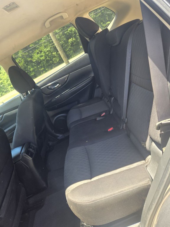 2018 Nissan Rogue Image 7