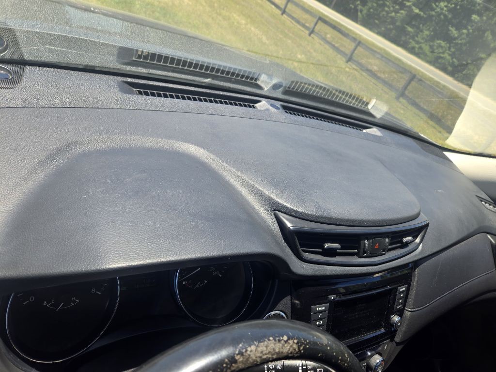 2018 Nissan Rogue Image 11