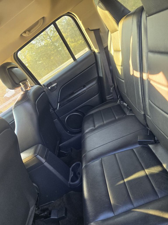 2016 Jeep Patriot Image 6