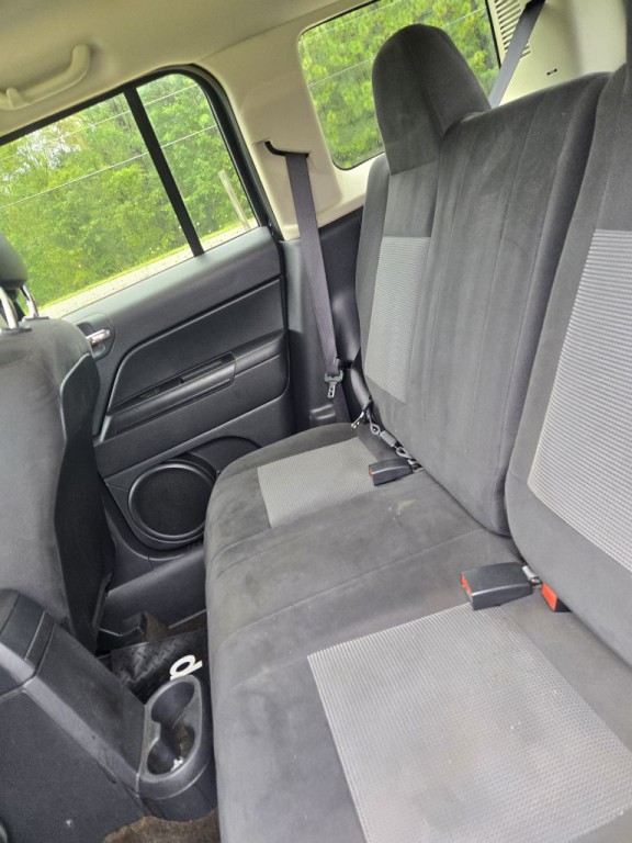 2016 Jeep Patriot Image 6