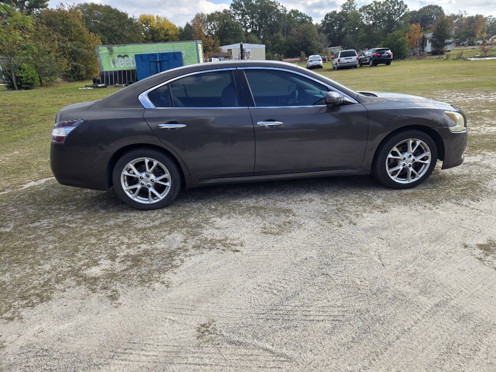 2012 Nissan Maxima Image 2