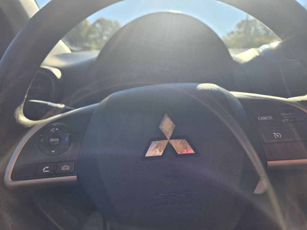 2019 Mitsubishi Mirage Image 11