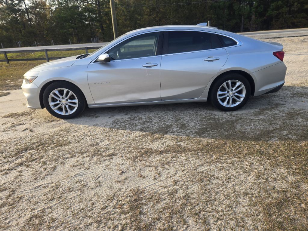 2016 Chevrolet Malibu Image 3