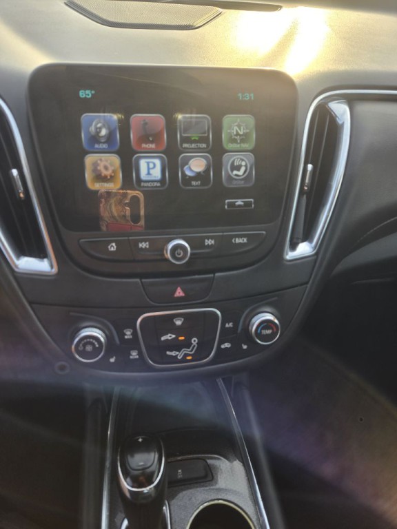 2016 Chevrolet Malibu Image 7