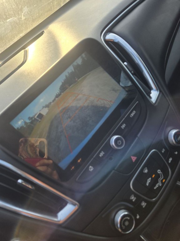 2016 Chevrolet Malibu Image 9