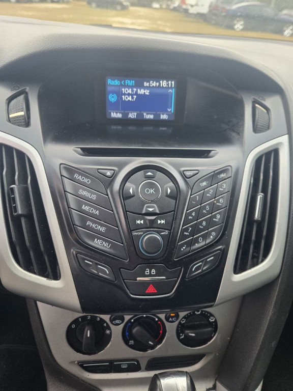 2014 Ford Focus Image 7