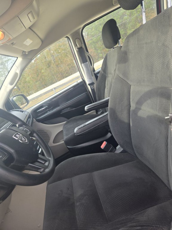 2016 Dodge Grand Caravan Image 8