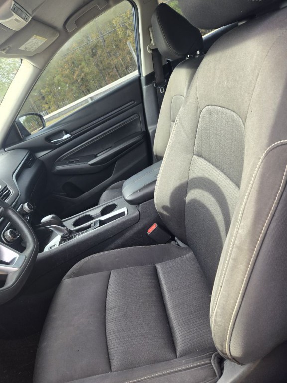 2020 Nissan Altima Image 7