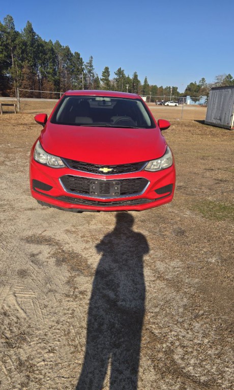 2018 Chevrolet Cruze Image 1