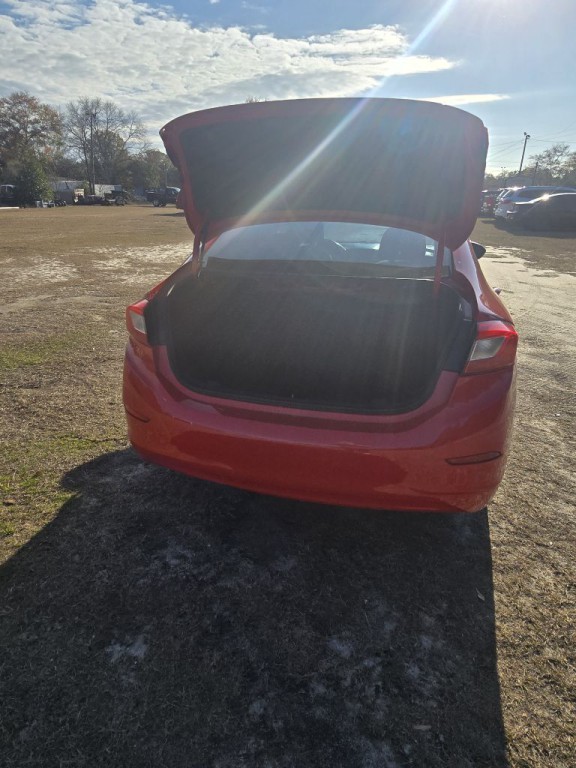 2018 Chevrolet Cruze Image 3