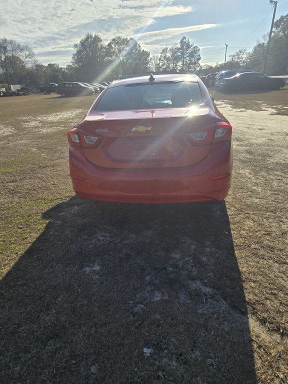 2018 Chevrolet Cruze Image 5