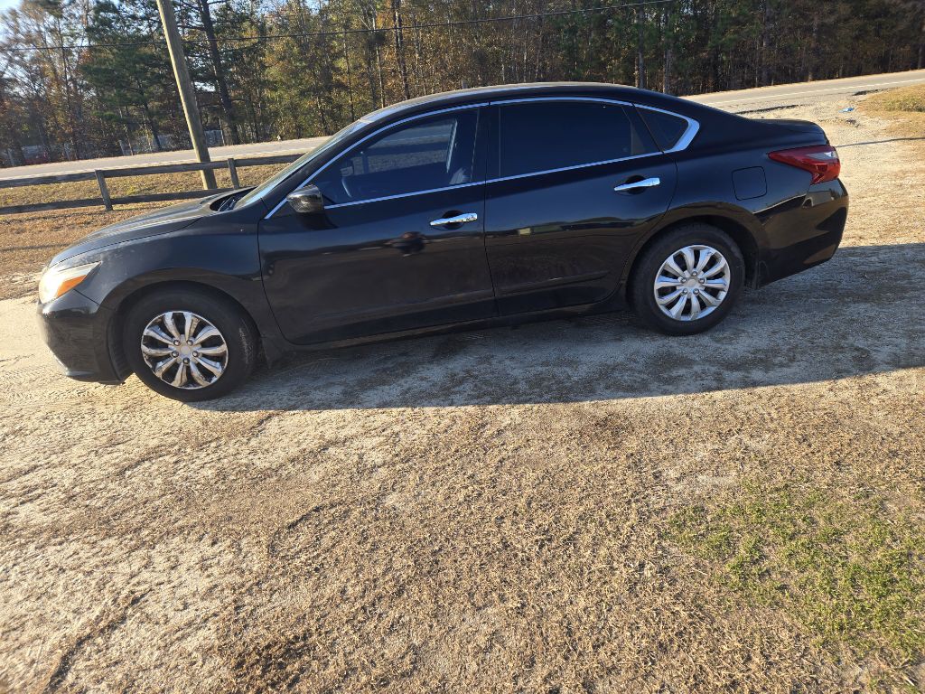 2018 Nissan Altima Image 5