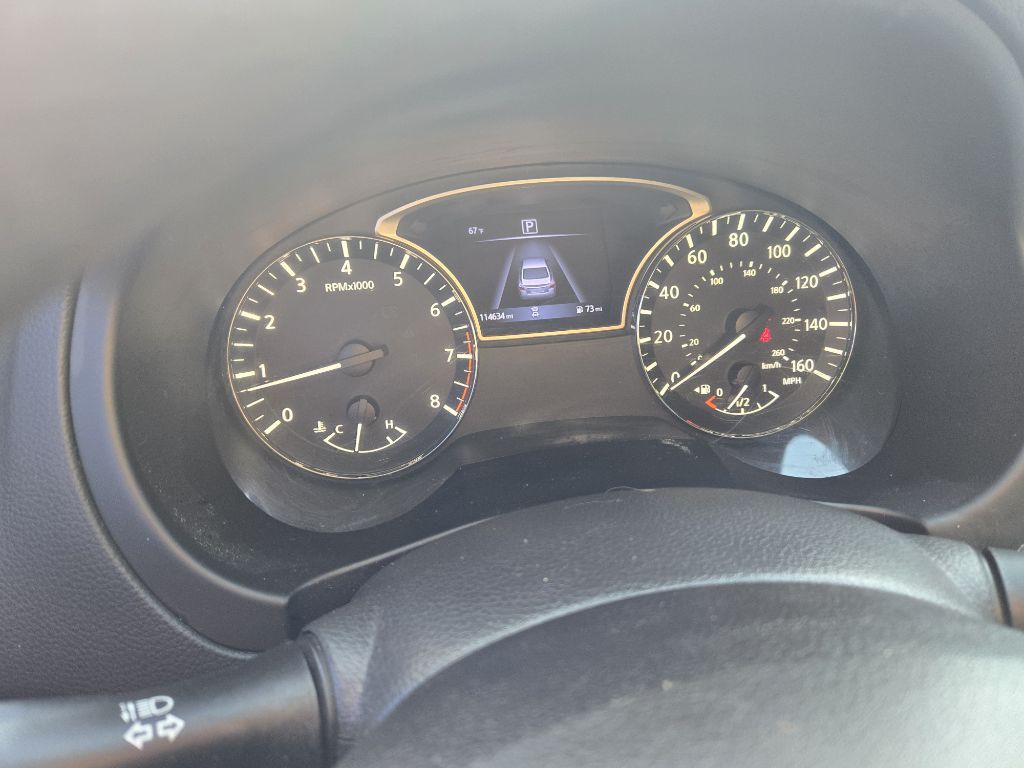 2018 Nissan Altima Image 10