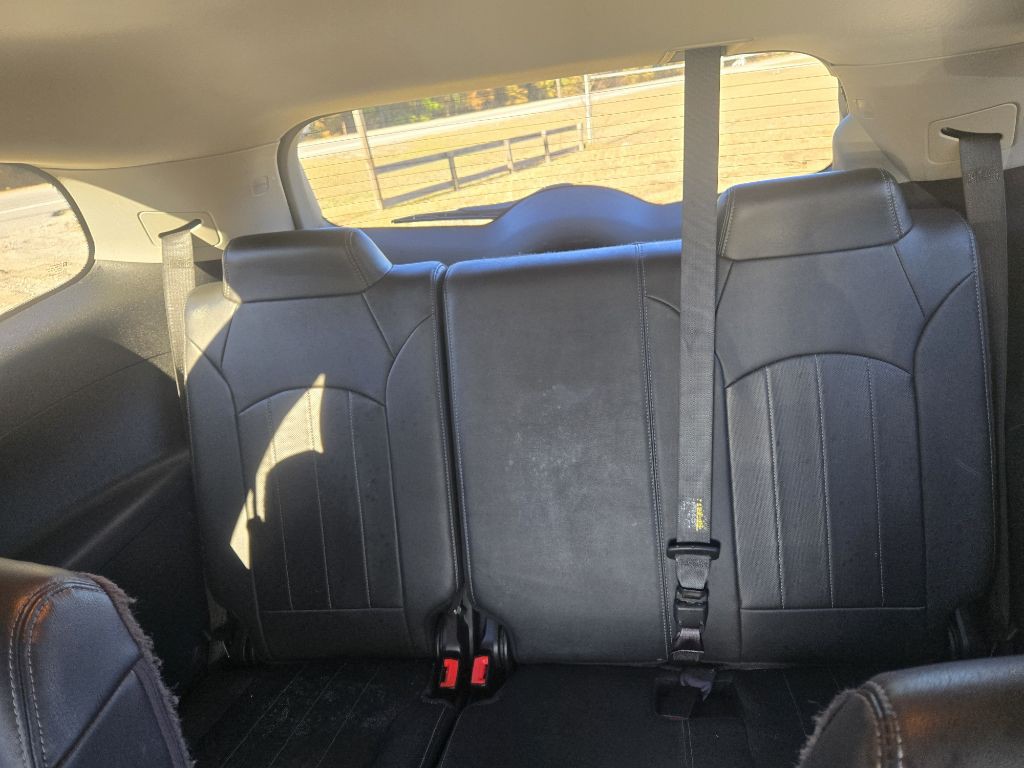 2016 Buick Enclave Image 7