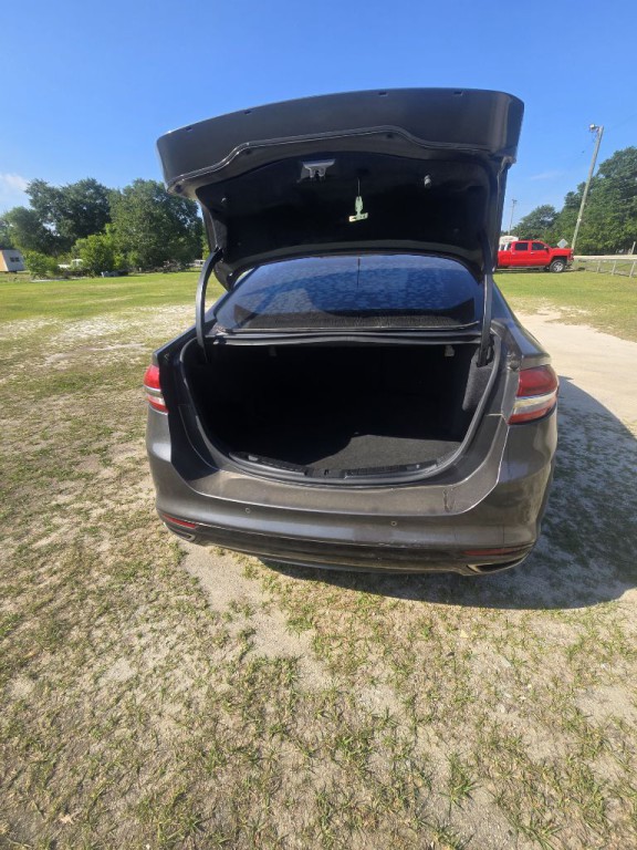2018 Ford Fusion Image 5