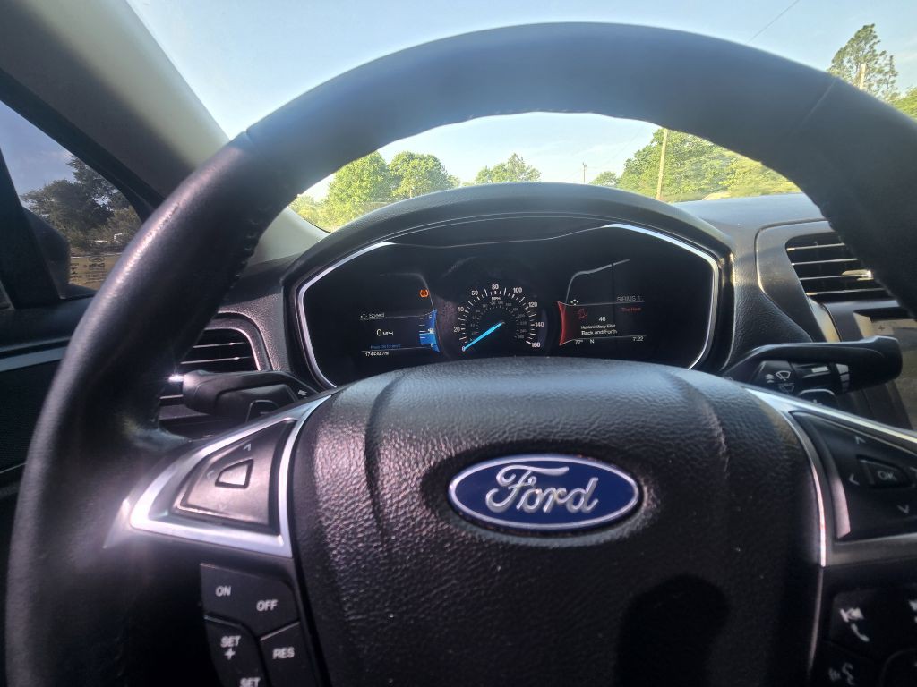 2018 Ford Fusion Image 11