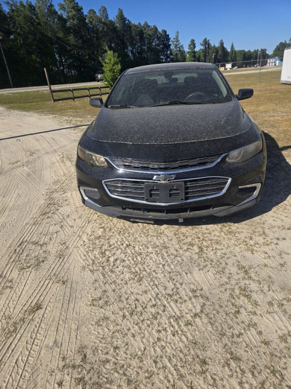 2016 Chevrolet Malibu Image 1