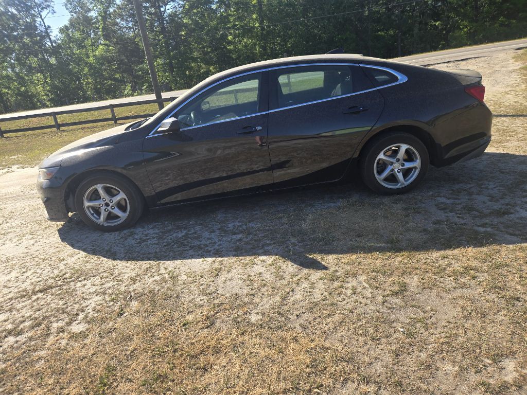 2016 Chevrolet Malibu Image 3