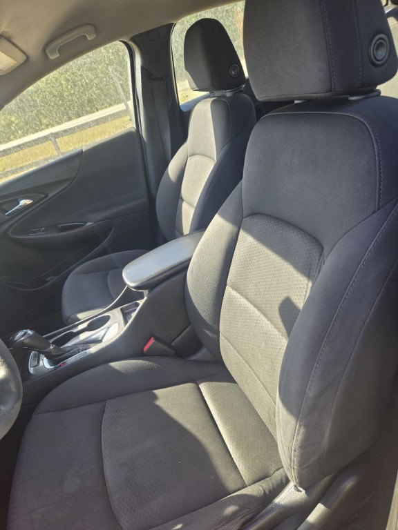 2016 Chevrolet Malibu Image 6