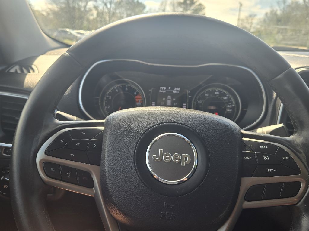 2019 Jeep Cherokee Image 11