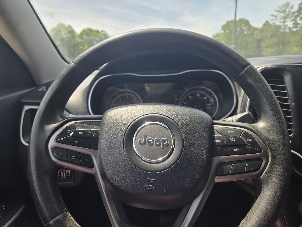 2020 Jeep Cherokee Image 11