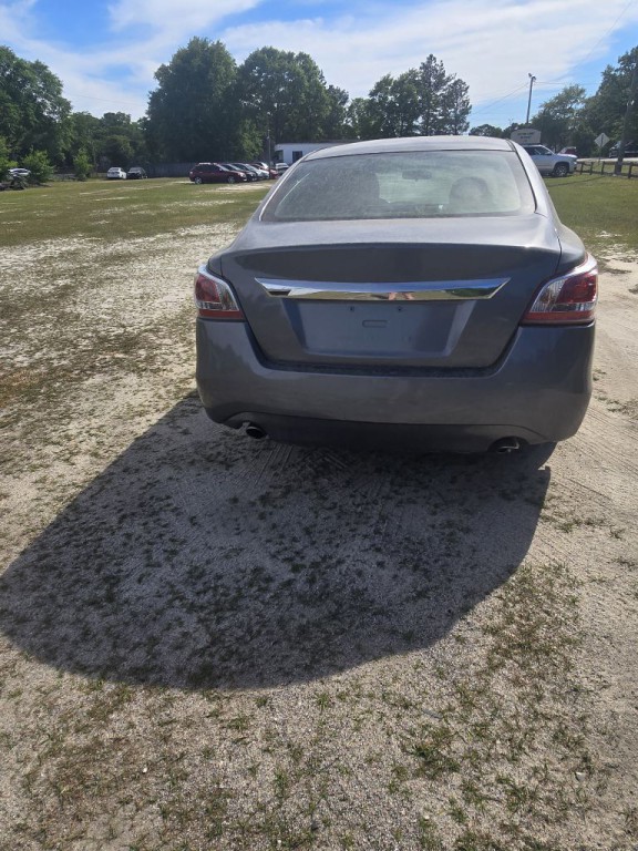 2014 Nissan Altima Image 4