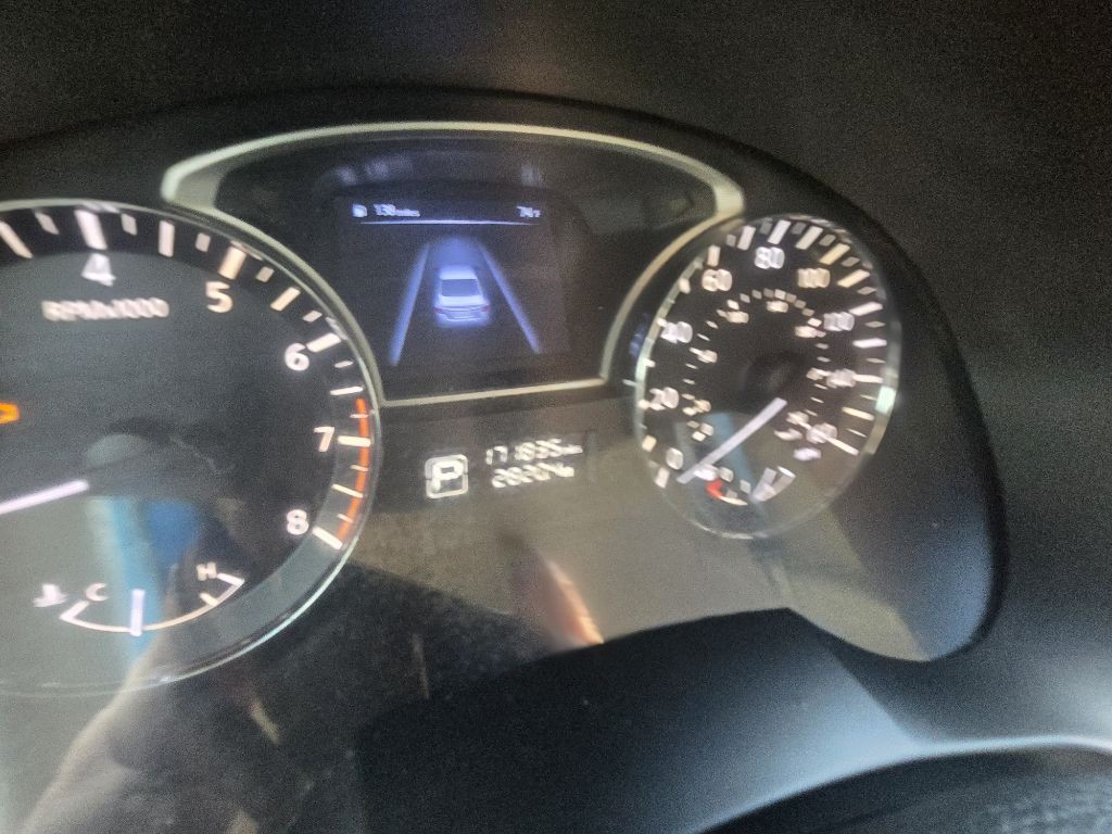2014 Nissan Altima Image 8