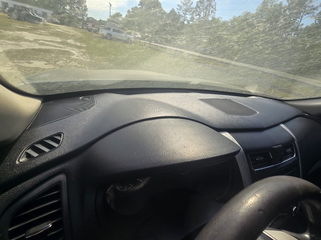 2014 Nissan Altima Image 10