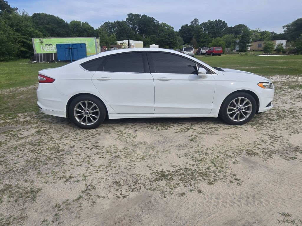 2016 Ford Fusion Image 2