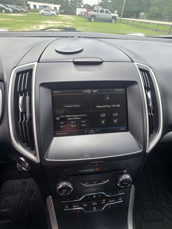 2015 Ford Edge Image 8