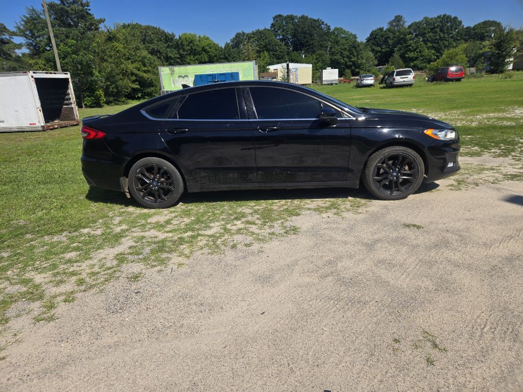 2019 Ford Fusion Image 3