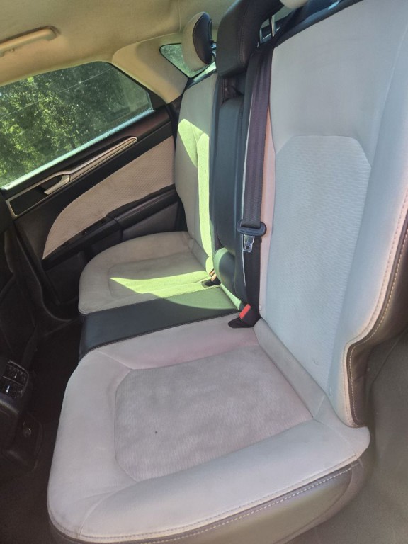 2019 Ford Fusion Image 6